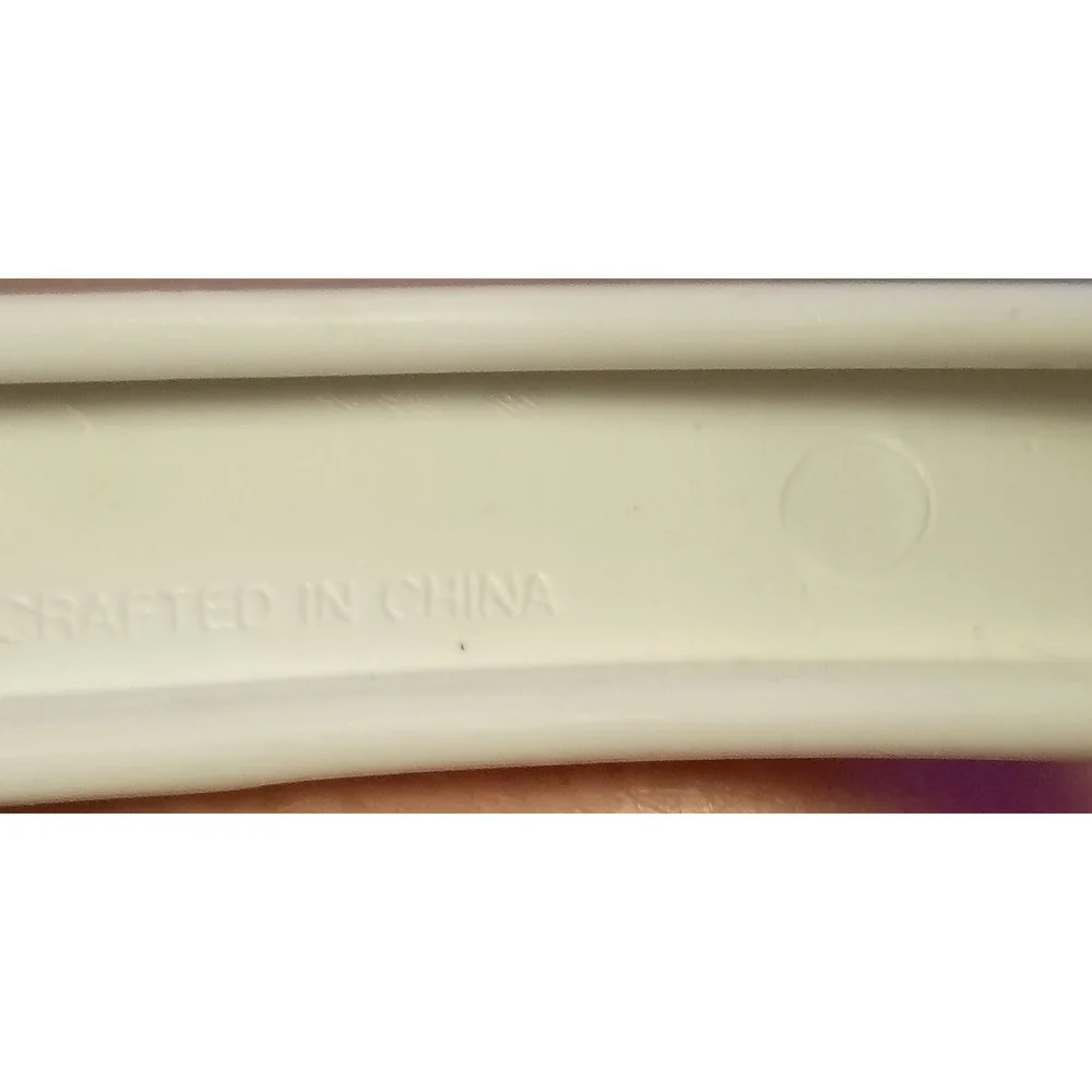Weight Watchers White Plastic Long Handle Measuring Spoons Set 1/2 Cup and 1 Cup